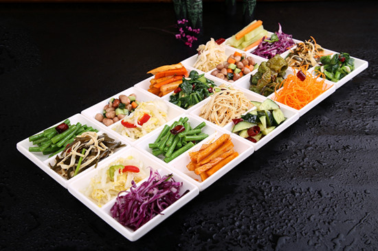 ���P����